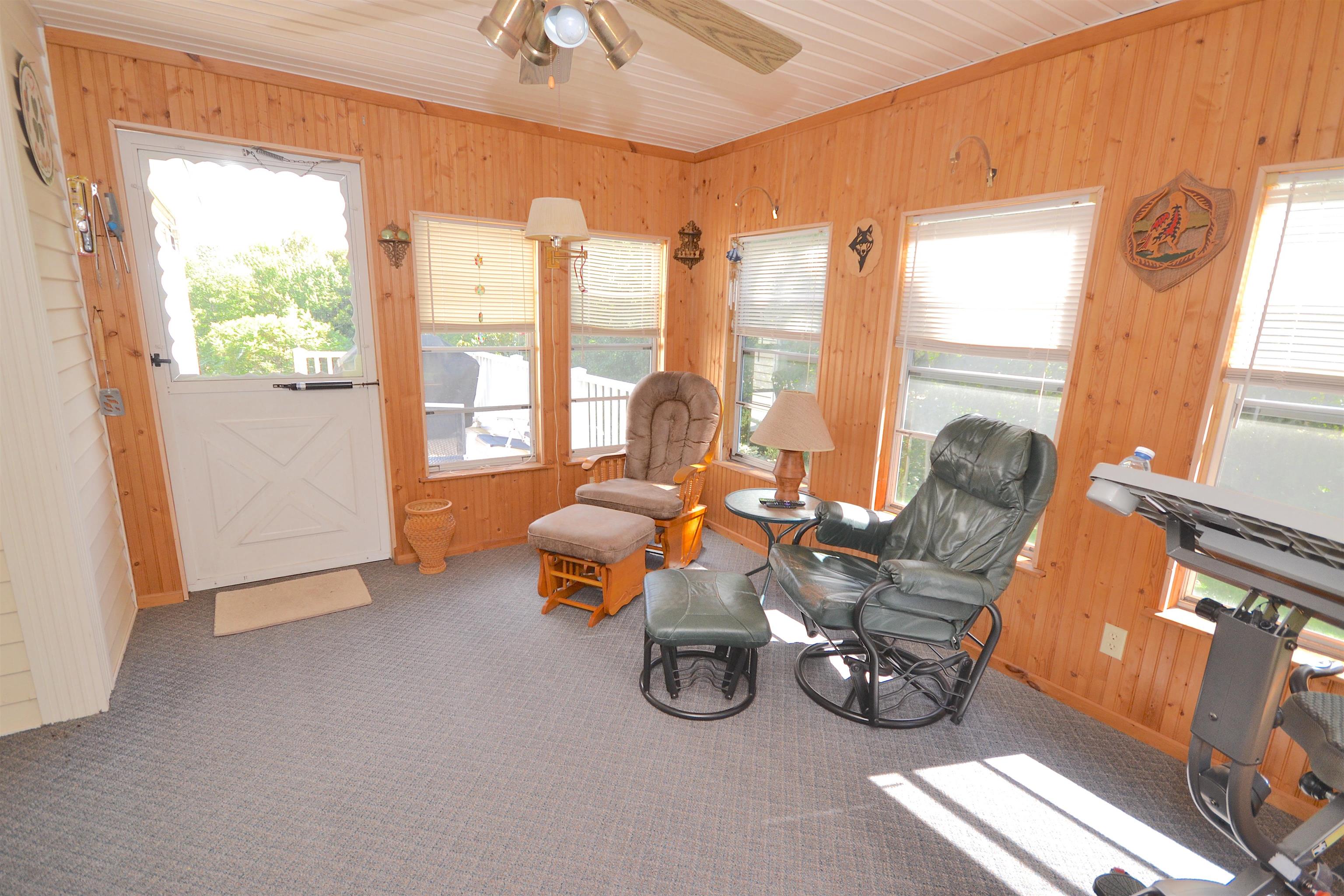 211 Aladdin Street Manchester, NH 03104 - Photo 11 of 40