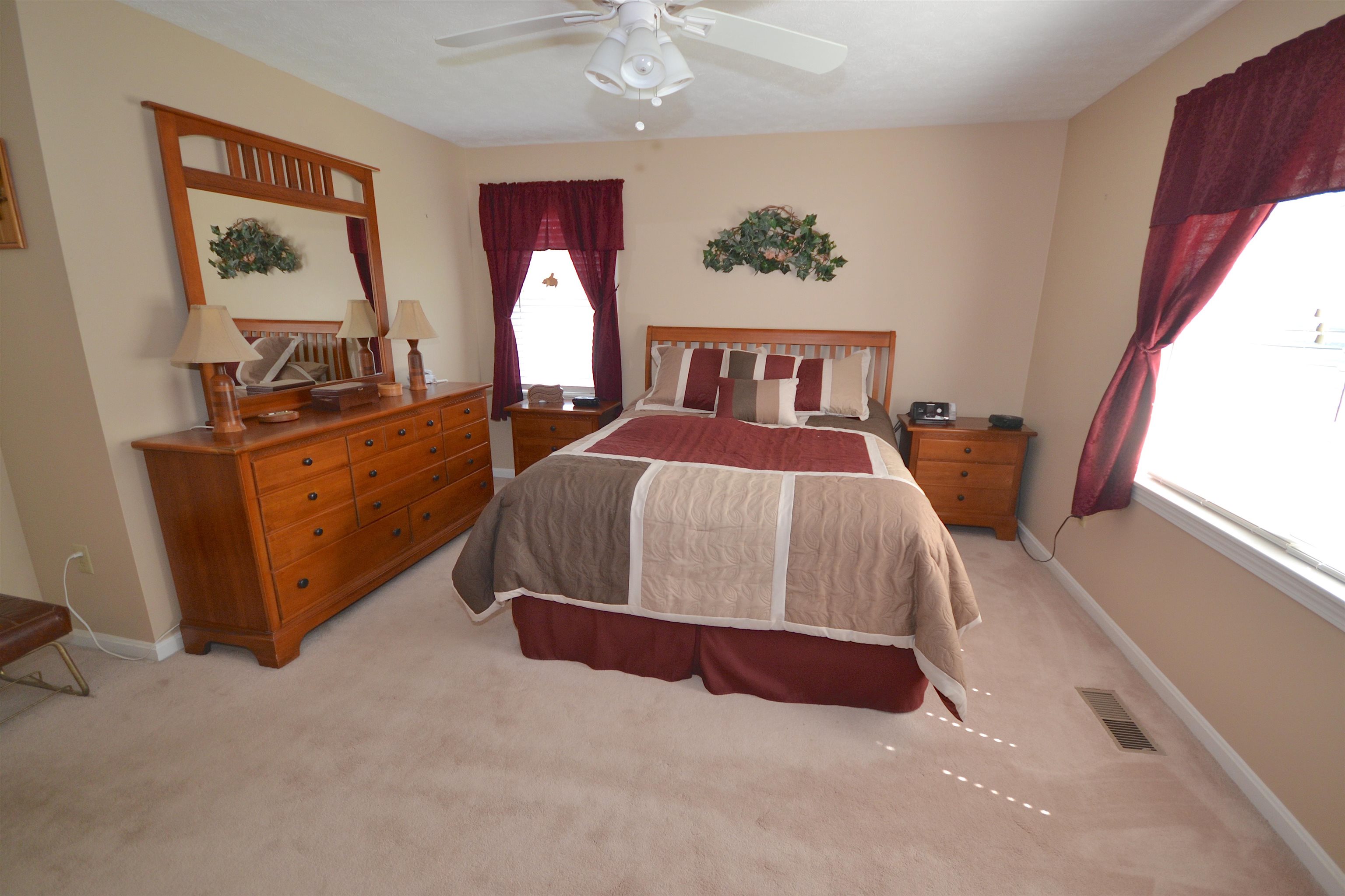 211 Aladdin Street Manchester, NH 03104 - Photo 16 of 40