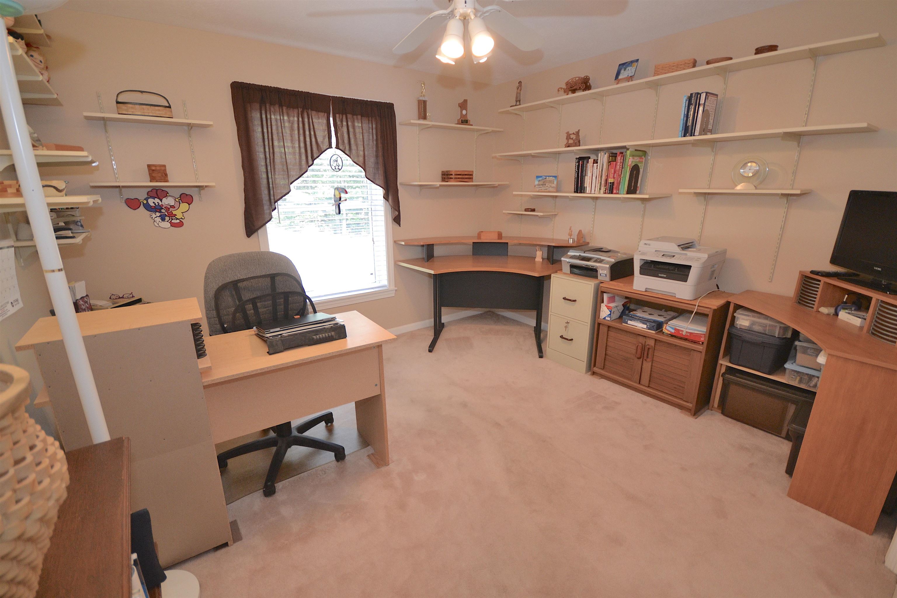 211 Aladdin Street Manchester, NH 03104 - Photo 21 of 40