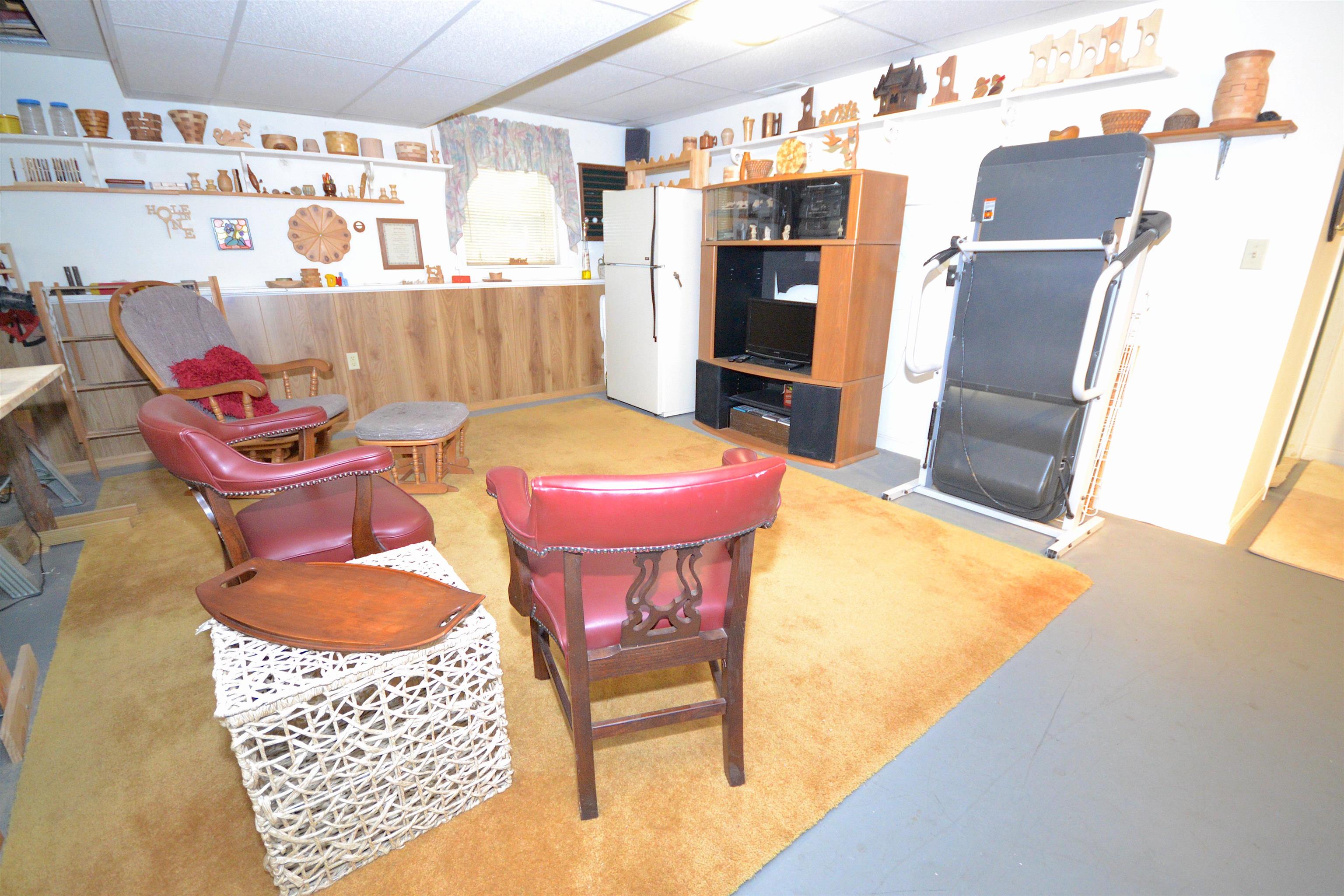 211 Aladdin Street Manchester, NH 03104 - Photo 28 of 40
