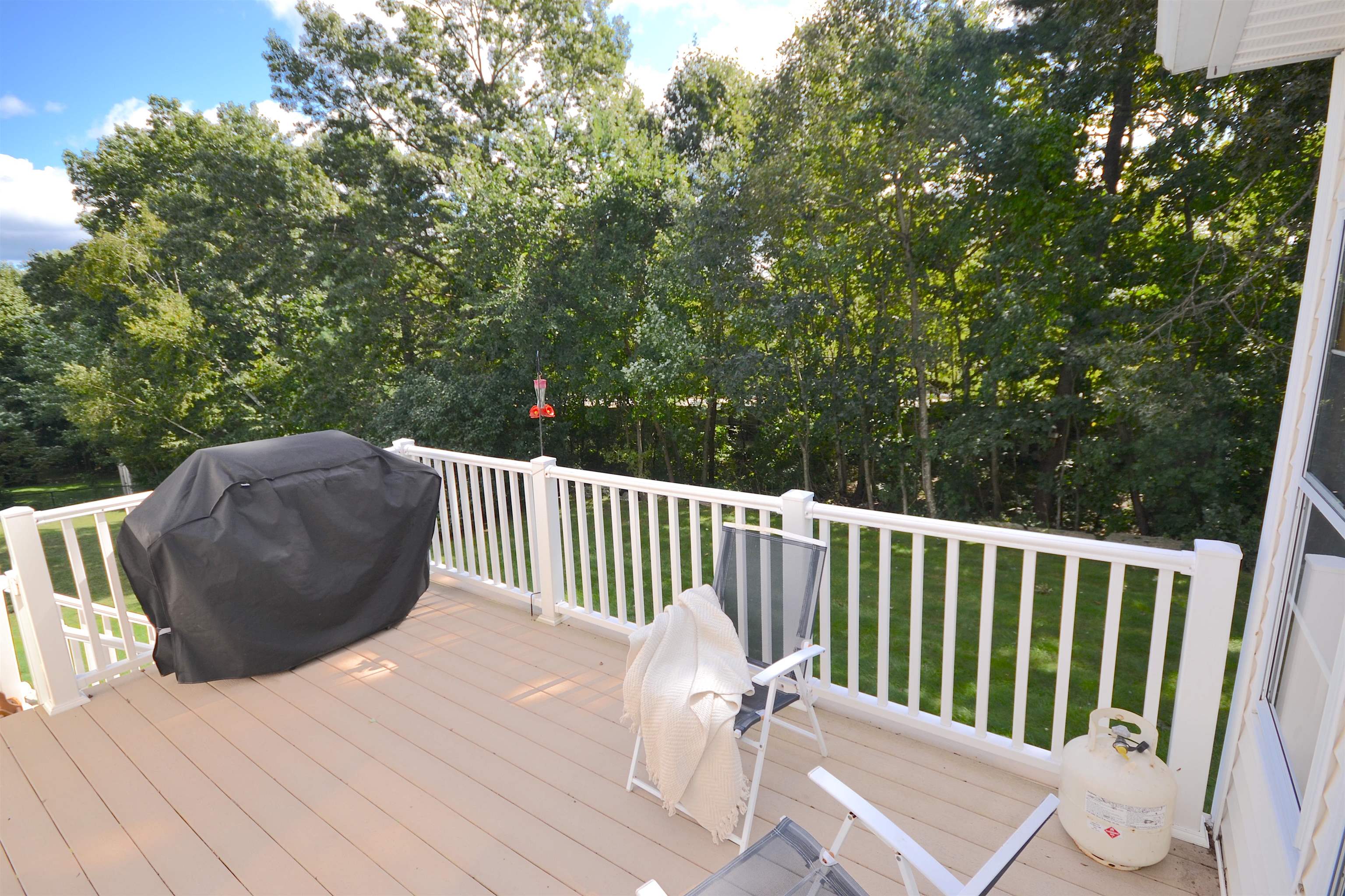 211 Aladdin Street Manchester, NH 03104 - Photo 30 of 40