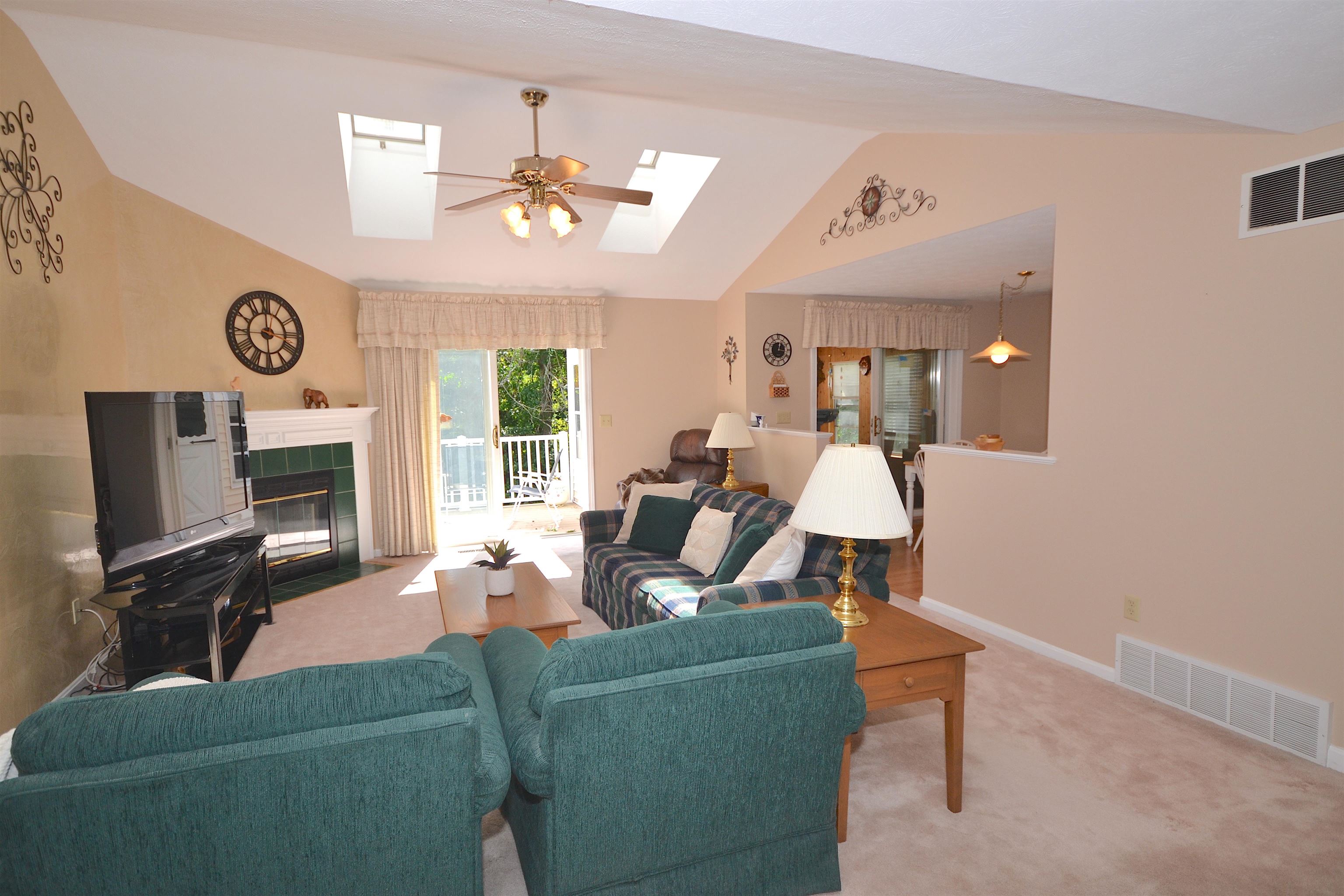211 Aladdin Street Manchester, NH 03104 - Photo 40 of 40