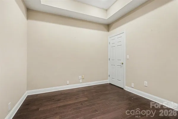 $900,000 | 621 Crystal Bay Drive, Denton, NC 27239