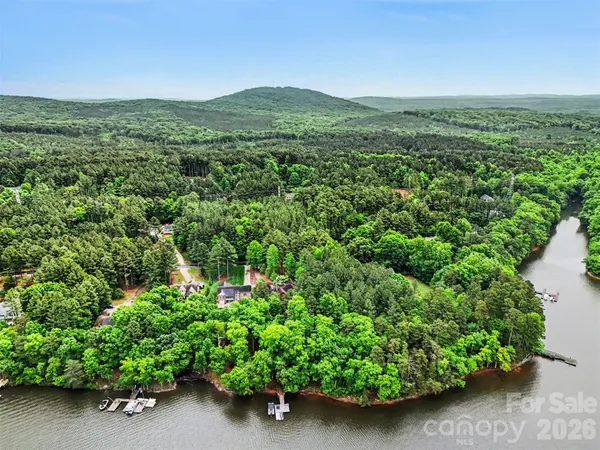 $900,000 | 621 Crystal Bay Drive, Denton, NC 27239