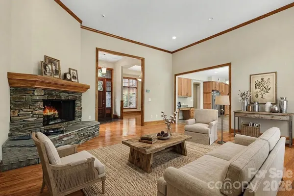 $900,000 | 621 Crystal Bay Drive, Denton, NC 27239