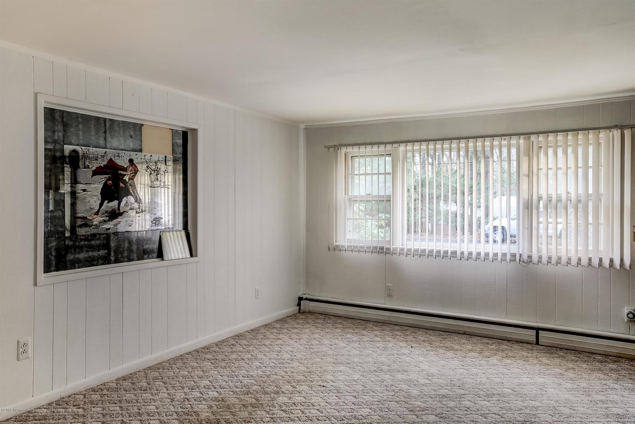 6 Squan Road Millstone Township, NJ 08510 - Photo 13 of 27 Bedroom