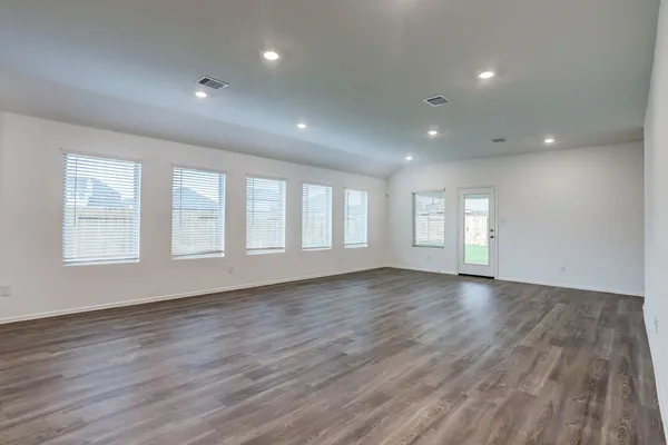 $2,050 | 5003 Viridian Forrest Drive, Rosenberg, TX 77469