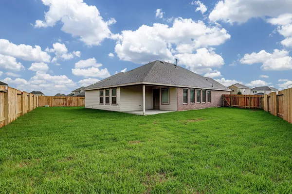 $2,050 | 5003 Viridian Forrest Drive, Rosenberg, TX 77469