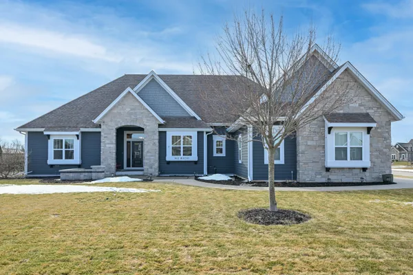 $849,000 | N65W15789 Fox Meadow Drive, Menomonee Falls, WI 53051