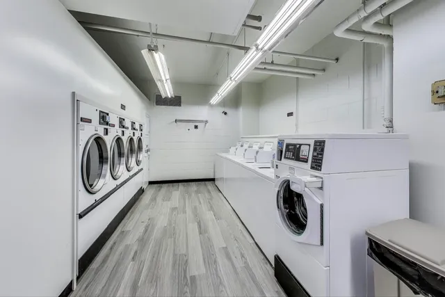 $209,000 | 1401 East 55th Street, Unit 602N, Chicago, IL 60615