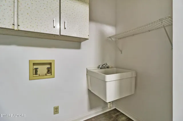 $995,000 | 285 Timberline Drive, Kingston, TN 37763