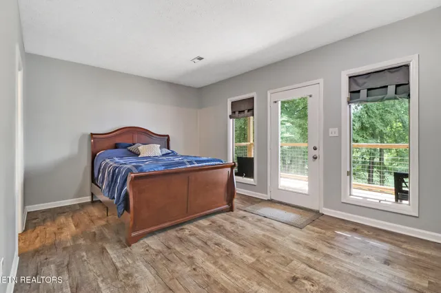 $995,000 | 285 Timberline Drive, Kingston, TN 37763