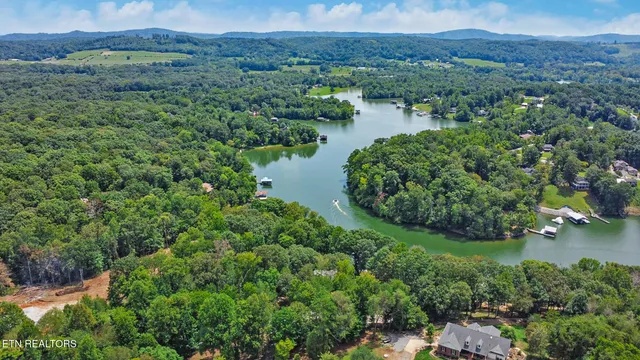 $995,000 | 285 Timberline Drive, Kingston, TN 37763