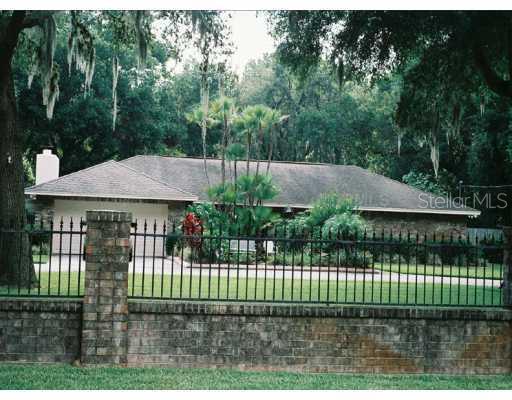 6820 Potts Road Riverview, FL 33569 - Photo 1 of 1 Exterior Front