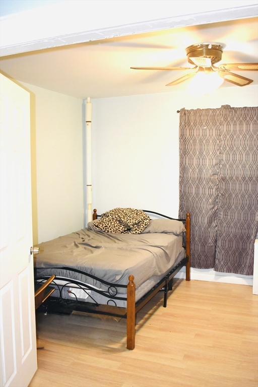 50-52 Balis Street Springfield, MA 01109 - Photo 23 of 42