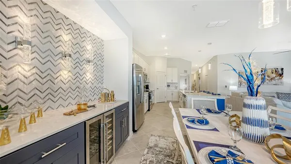 $7,500 | 12550 Galapagos Court, Unit 205, Venice, FL 34293