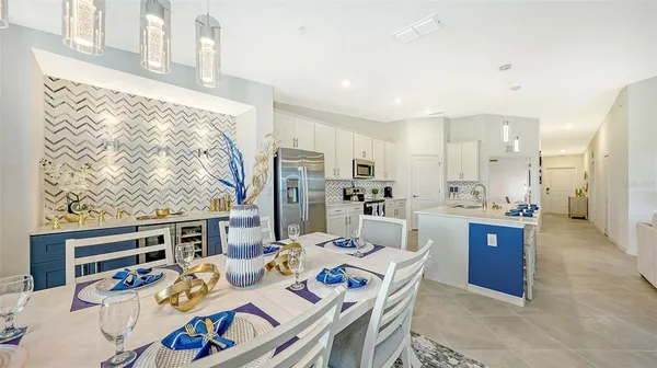 $7,500 | 12550 Galapagos Court, Unit 205, Venice, FL 34293