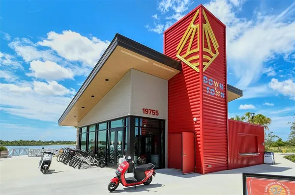 $7,500 | 12550 Galapagos Court, Unit 205, Venice, FL 34293