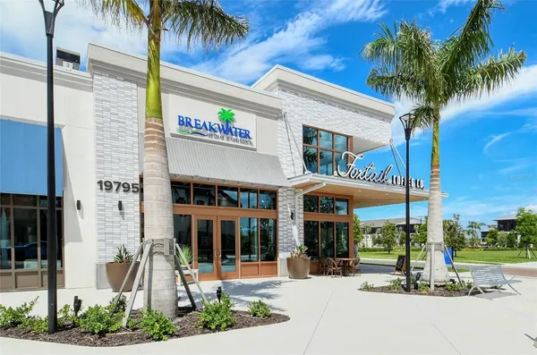 $7,500 | 12550 Galapagos Court, Unit 205, Venice, FL 34293