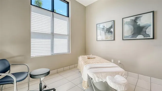 $6,500 | 12550 Galapagos Court, Unit 205, Venice, FL 34293