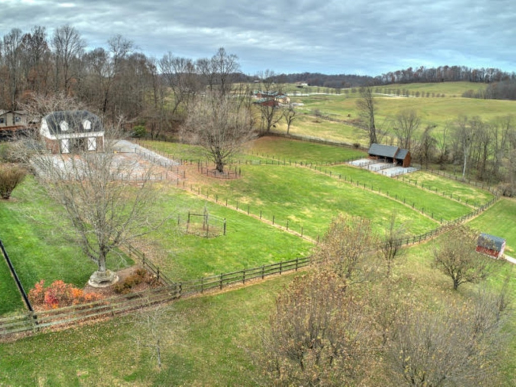 669 Headtown Road Jonesborough, TN 37659 - Photo 28 of 36 Photo 28