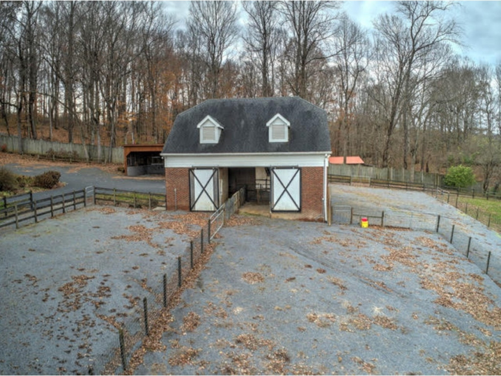669 Headtown Road Jonesborough, TN 37659 - Photo 33 of 36 Photo 33