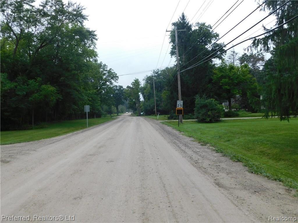 25408 Farmbrook Road Southfield, MI 48034 - Photo 10 of 74 Street