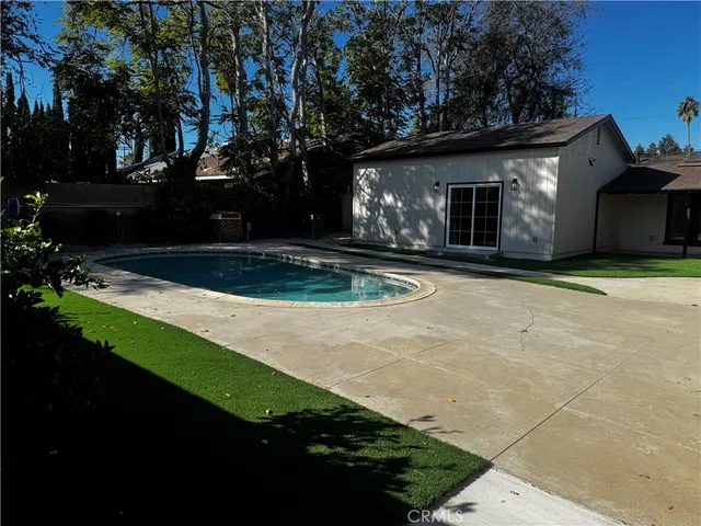 $4,500 | 20738 Bryant Street, Winnetka, CA 91306