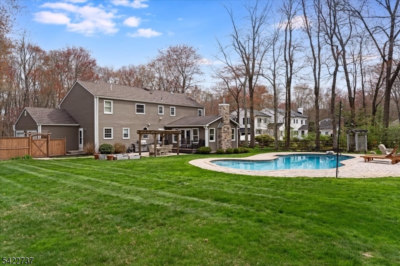 42 Dean Road Mendham, NJ 07945 - Photo 23 of 27