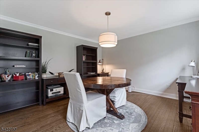 42 Dean Road Mendham, NJ 07945 - Photo 10 of 27