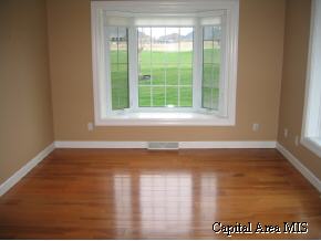 4405 Blackwolf Road Springfield, IL 62711 - Photo 4 of 9