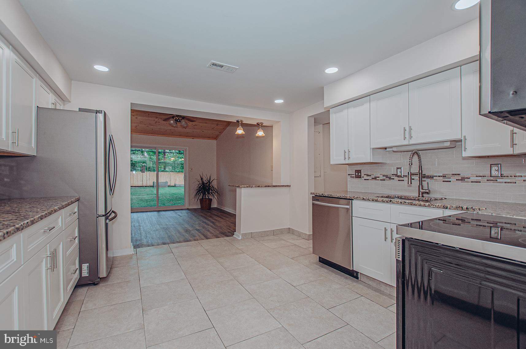 47 Rorer Avenue Hatboro, PA 19040 - Photo 3 of 28 Gallery Image 3