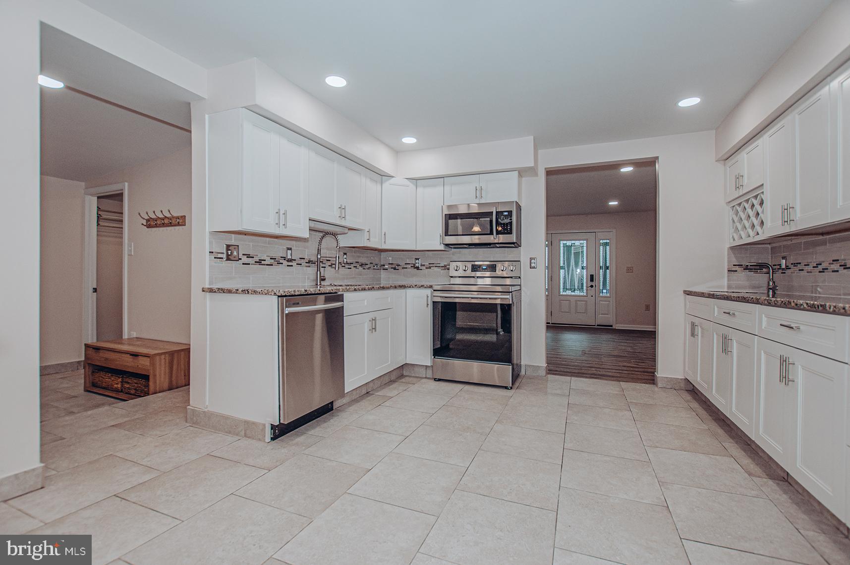 47 Rorer Avenue Hatboro, PA 19040 - Photo 4 of 28 Gallery Image 4