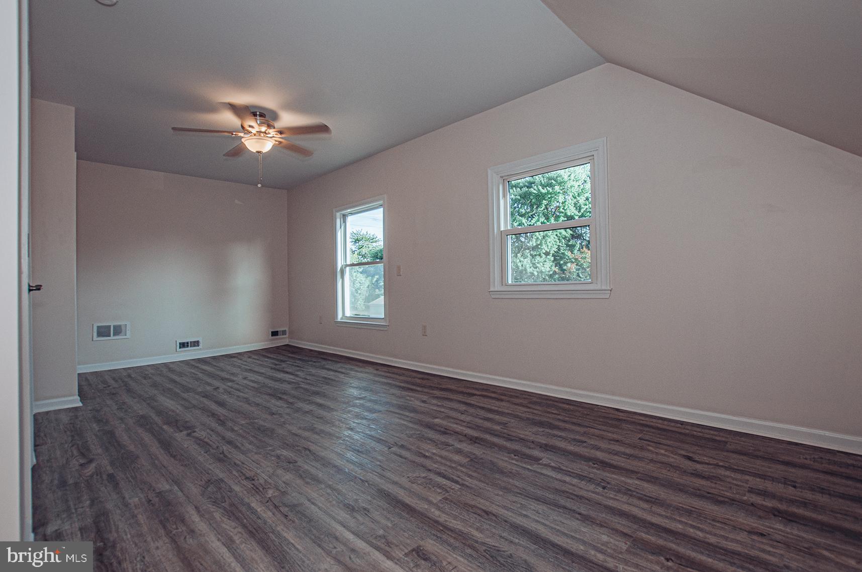 47 Rorer Avenue Hatboro, PA 19040 - Photo 8 of 28 Gallery Image 8