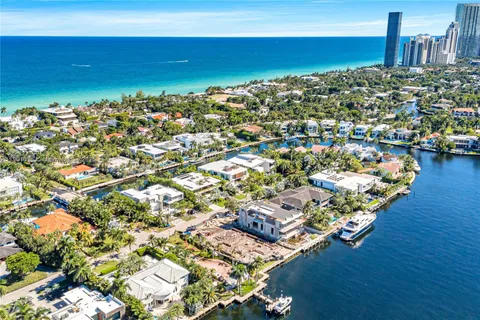 $24,500,000 | 393 Centre Island, Golden Beach, FL 33160