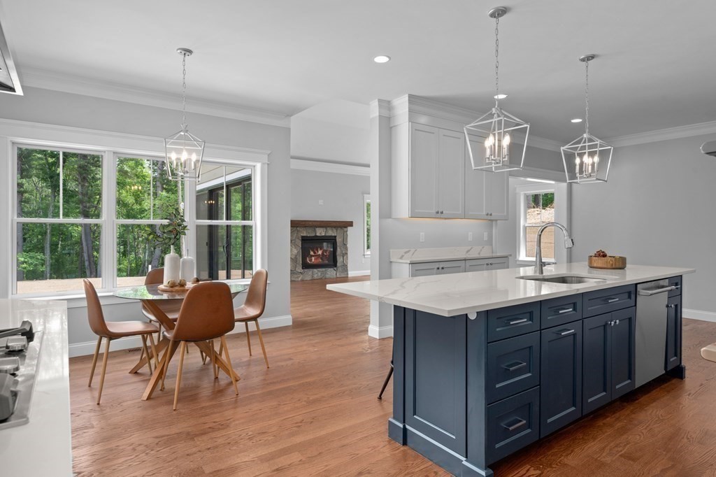 3 Woodcutter Road North Reading, MA 01864 - Photo 5 of 39