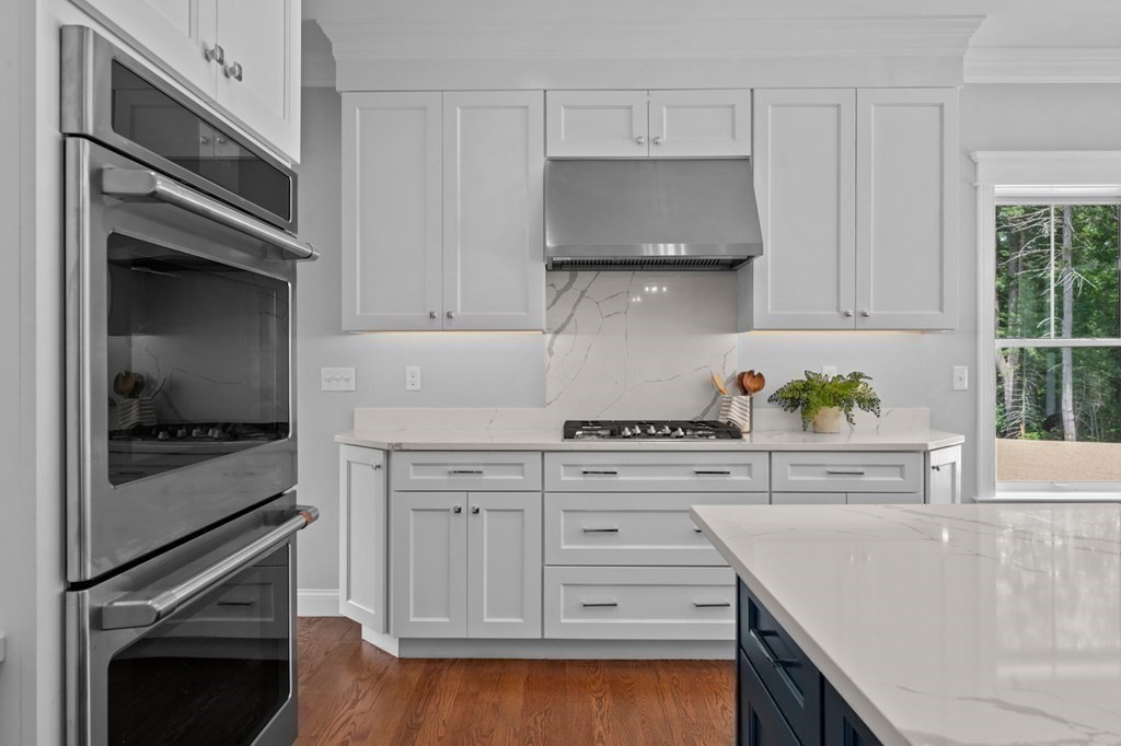 3 Woodcutter Road North Reading, MA 01864 - Photo 8 of 39