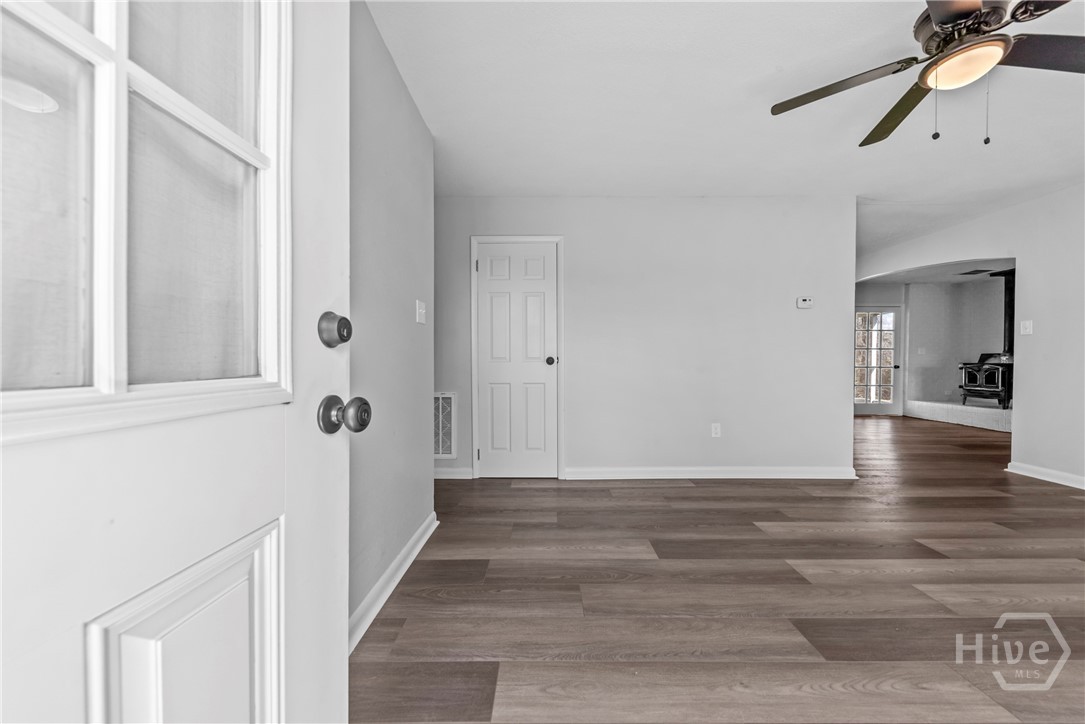 1231 Salem Road Watkinsville, GA 30677 - Photo 3 of 27