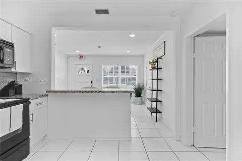 $525,000 | 6445 Southwest 22nd Court, Miramar, FL 33023