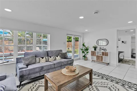 $525,000 | 6445 Southwest 22nd Court, Miramar, FL 33023