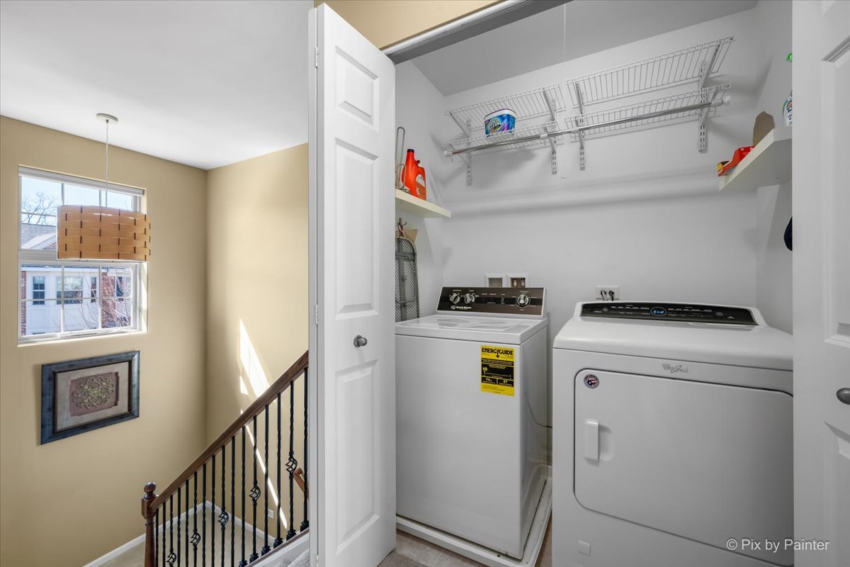 N079 Vermont Court Winfield, IL 60190 - Photo 15 of 33 a utility room with dryer and washer