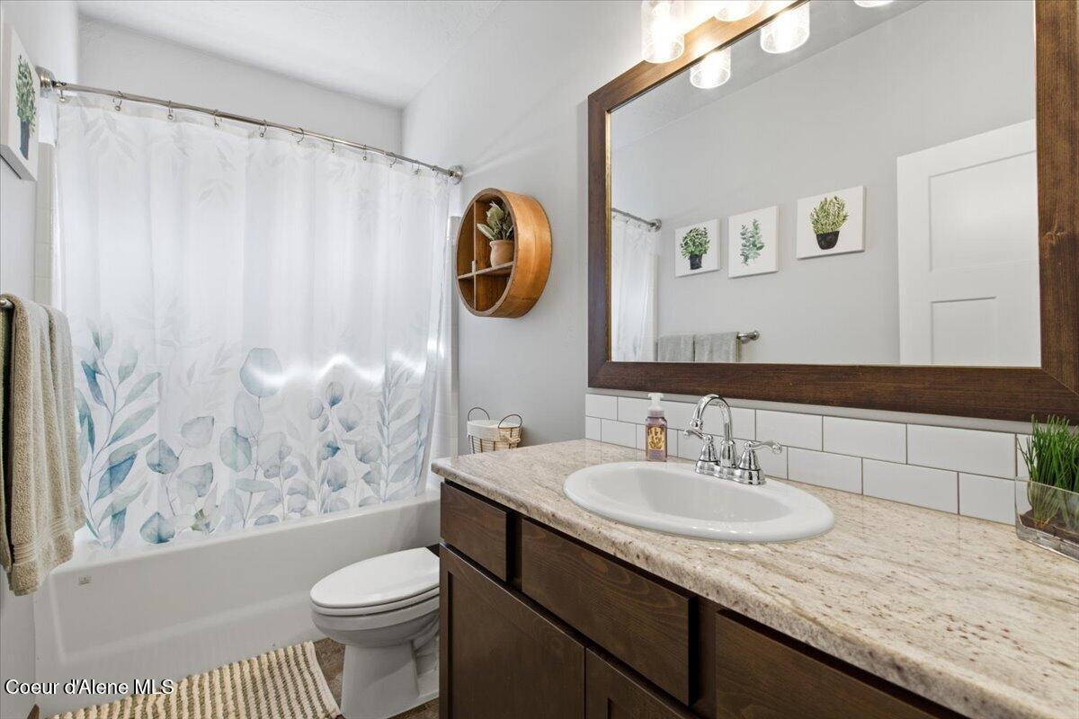 29738 North Ramsey Road Athol, ID 83801 - Photo 15 of 29 41-Full Bathroom