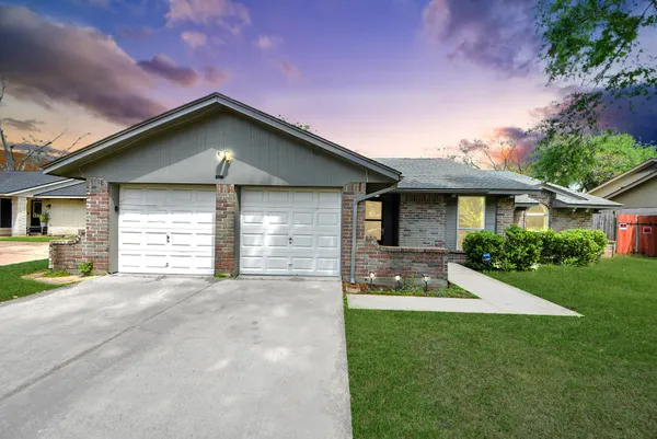 $1,850 | 10327 Sageburrow Drive, Houston, TX 77089