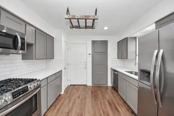 $1,850 | 10327 Sageburrow Drive, Houston, TX 77089