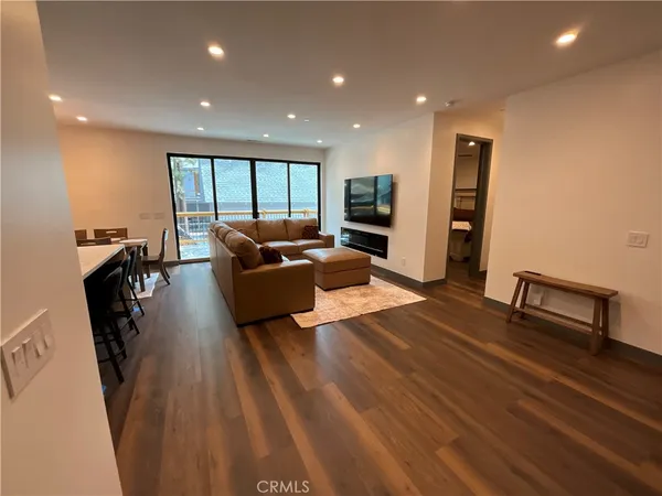 $717,000 | 916 Michael Avenue, Big Bear City, CA 92314