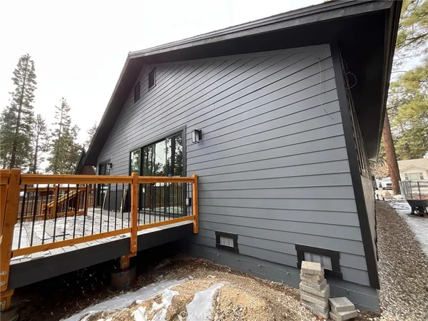 $717,000 | 916 Michael Avenue, Big Bear City, CA 92314