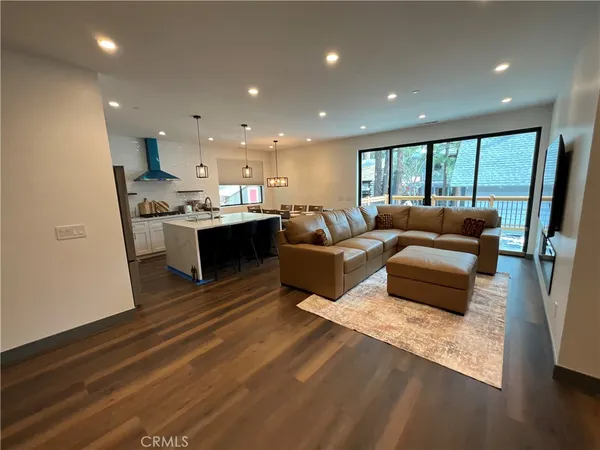 $717,000 | 916 Michael Avenue, Big Bear City, CA 92314