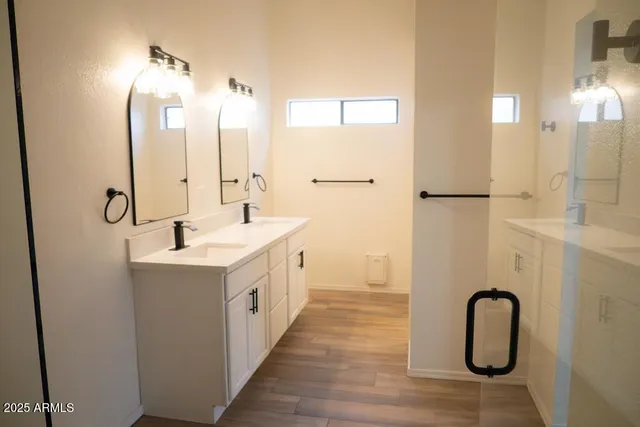 $529,900 | 1207 West Sea Bass Court, Gilbert, AZ 85233