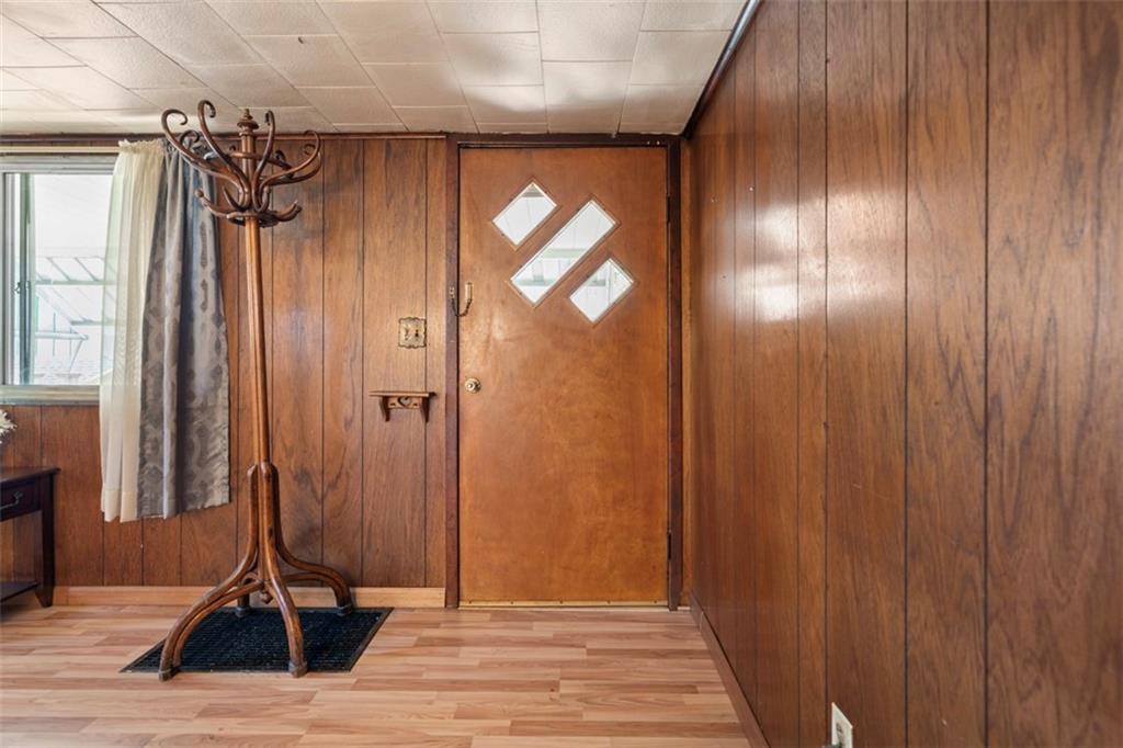 932 Ridge Avenue McKees Rocks, PA 15136 - Photo 17 of 32