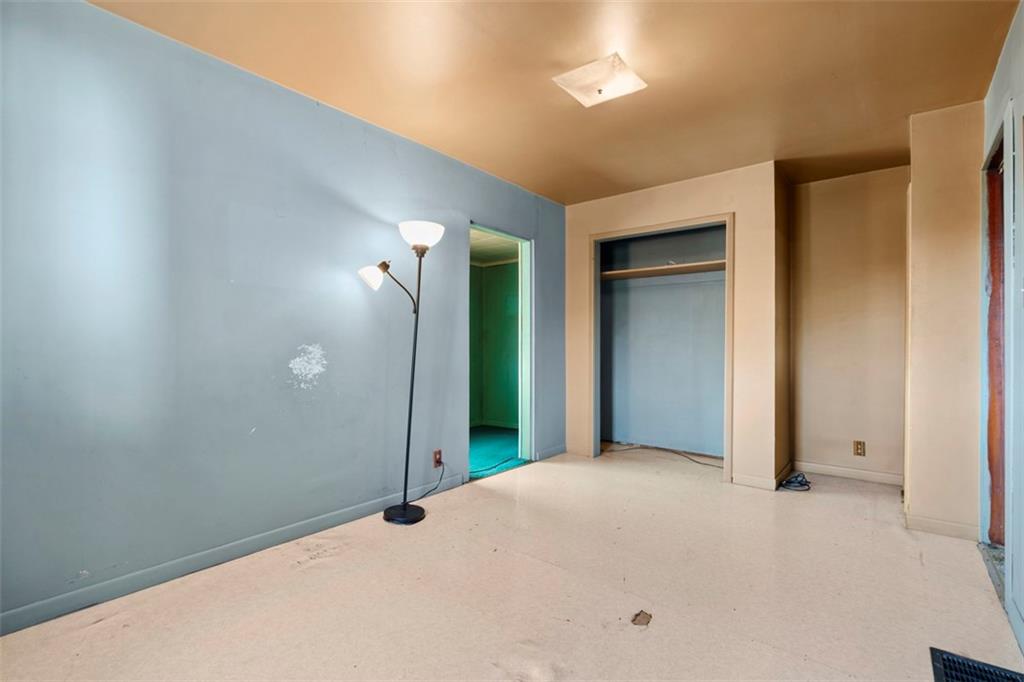 932 Ridge Avenue McKees Rocks, PA 15136 - Photo 28 of 32